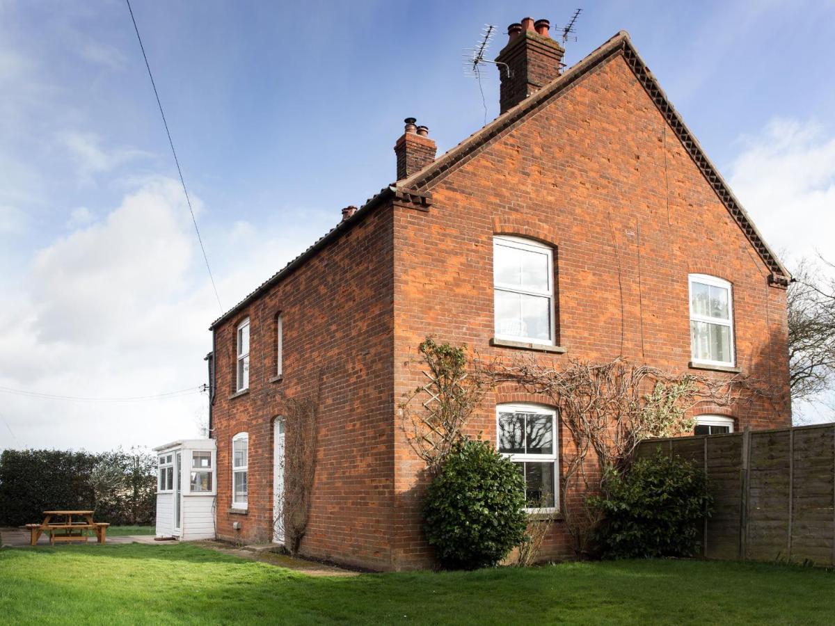 Dairy Barns Holiday Cottages Norwich Exterior photo